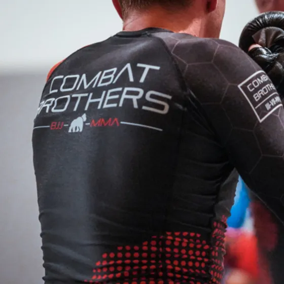 CombatBrothers-kleding